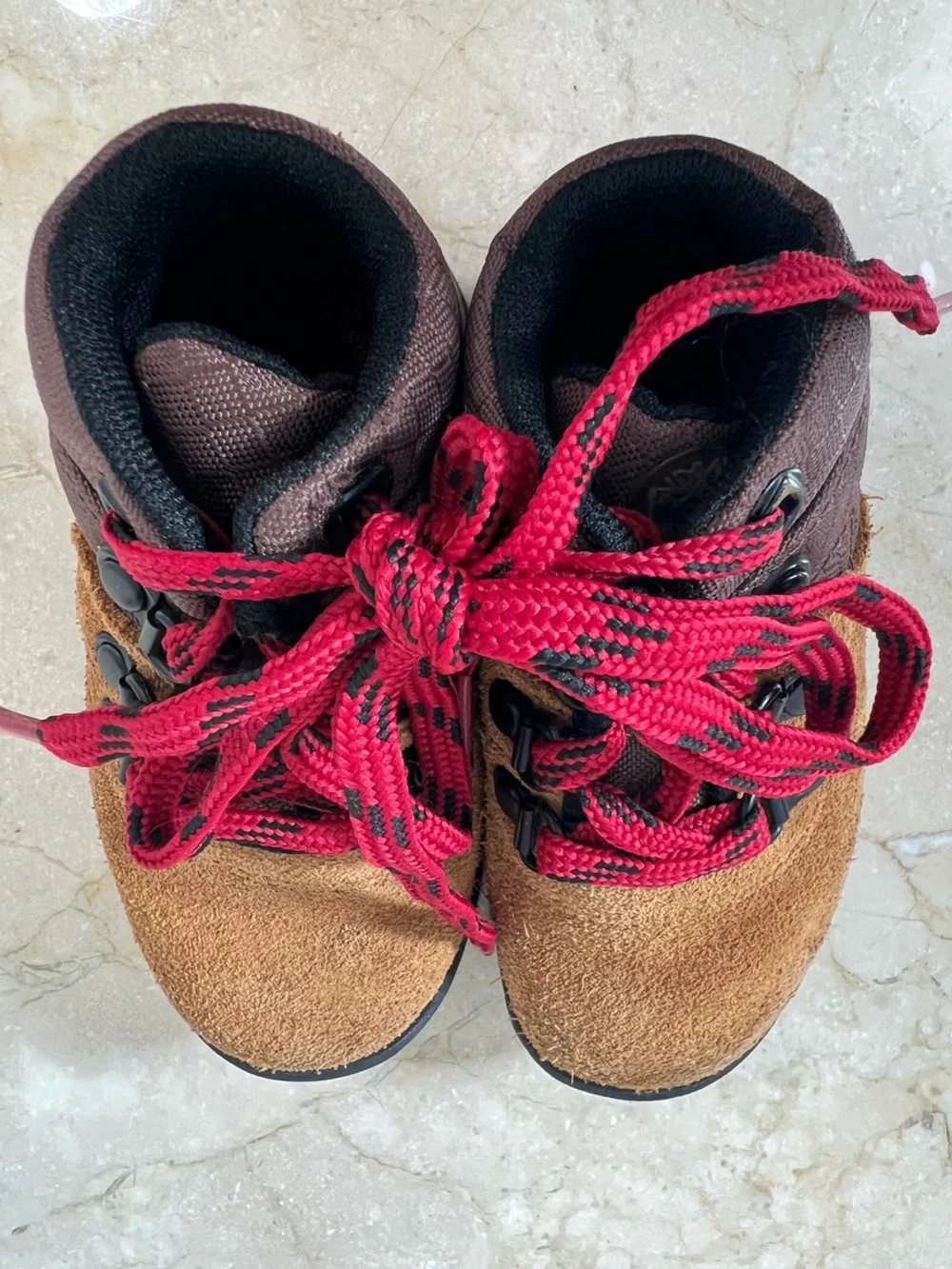 Timberland Toddler Kids Brown Suede Dark Brown Hiking Boots Red Laces Size 4